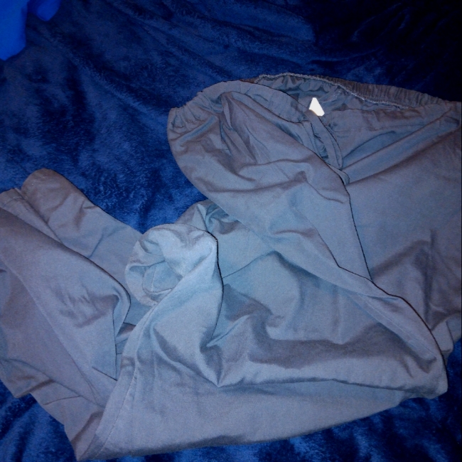 Cherokee Women's Scrub Pants Charcoal Sz. 2xl( Worn Spots- See Pictures Closely)